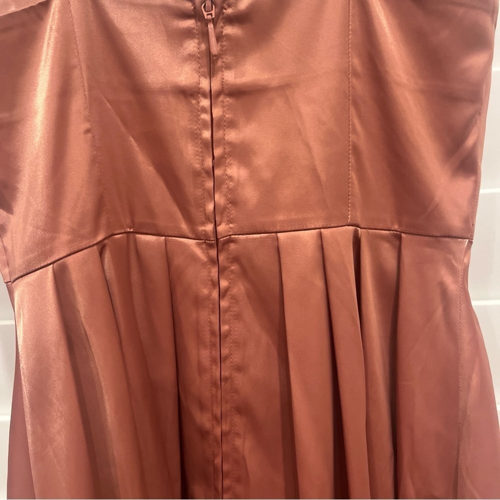 H & M Pink Satin Girly Barbie Midi Dress Formal Womens Size 2 - Picture 6 of 6